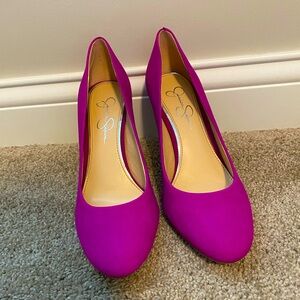 Jessica Simpson, Magenta Pumps, Size 8